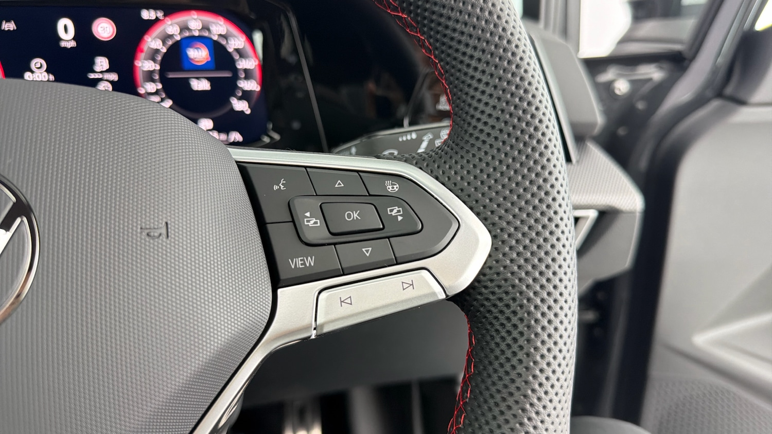 Used Volkswagen Golf 2025 for sale - 77781934: Photo 24