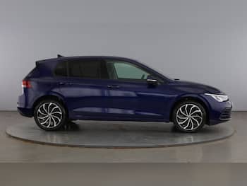 Used Volkswagen Golf 2023 for sale - 79664202: Photo