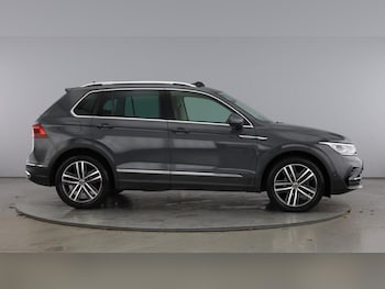 Used Volkswagen Tiguan 2023 for sale - 76394213: Photo