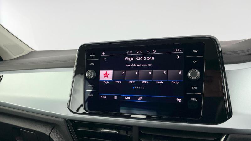 Used Volkswagen T-Roc 2022 for sale - 76156808: Photo 13