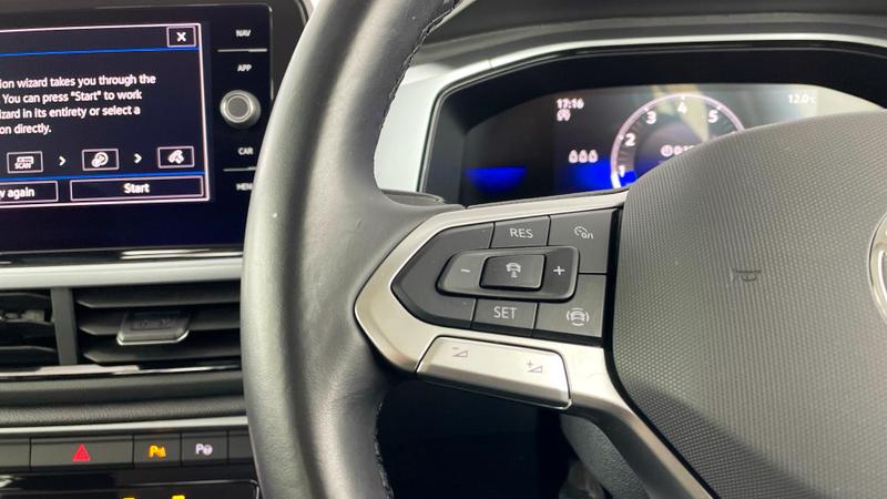 Used Volkswagen T-Roc 2022 for sale - 76156808: Photo 23