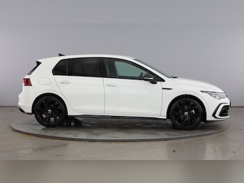 Used Volkswagen Golf 2024 for sale - 78106507: Photo