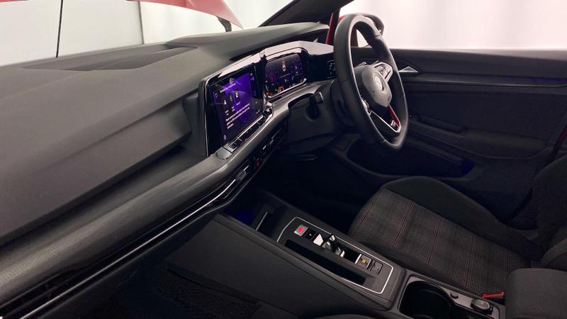 Used Volkswagen Golf 2021 for sale - 76734724: Photo 2