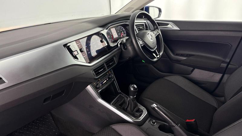 Used Volkswagen Polo 2021 for sale - 76734731: Photo 2