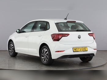 Used Volkswagen Polo 2024 for sale - 77918081: Photo