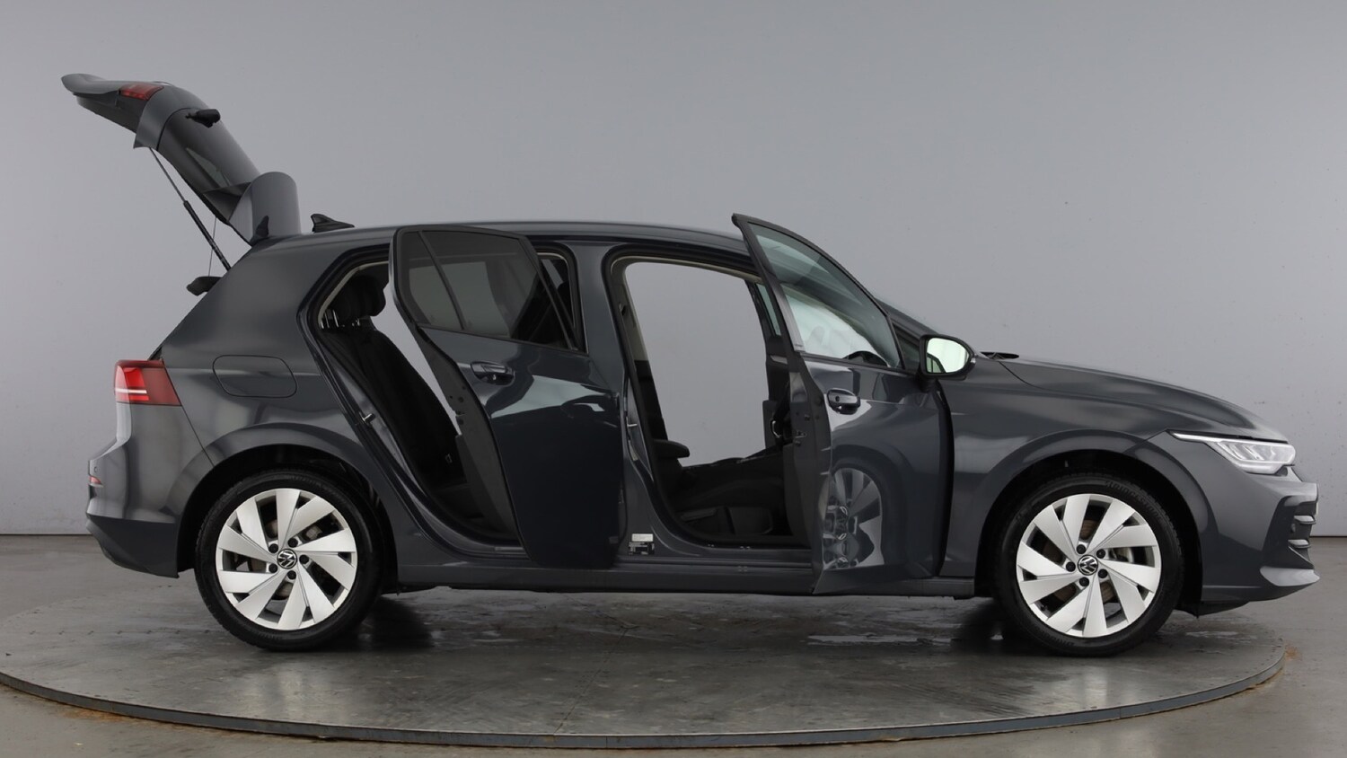 Used Volkswagen Golf 2024 for sale - 77602527: Photo 11