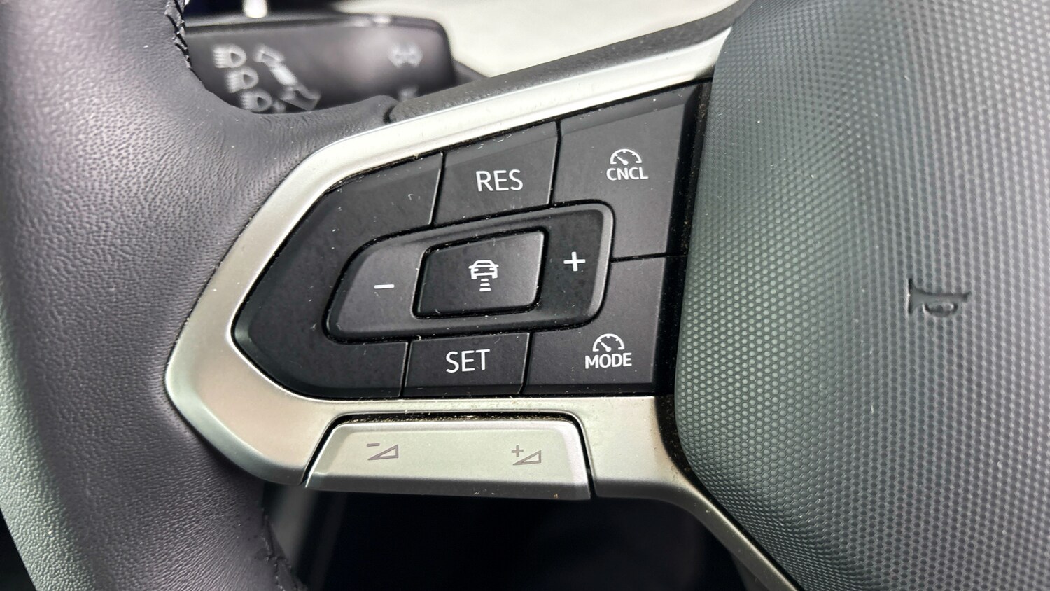 Used Volkswagen Golf 2024 for sale - 77602527: Photo 24