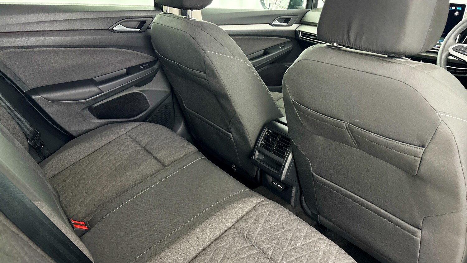 Used Volkswagen Golf 2024 for sale - 77602527: Photo 28