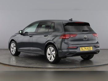 Used Volkswagen Golf 2024 for sale - 77602527: Photo