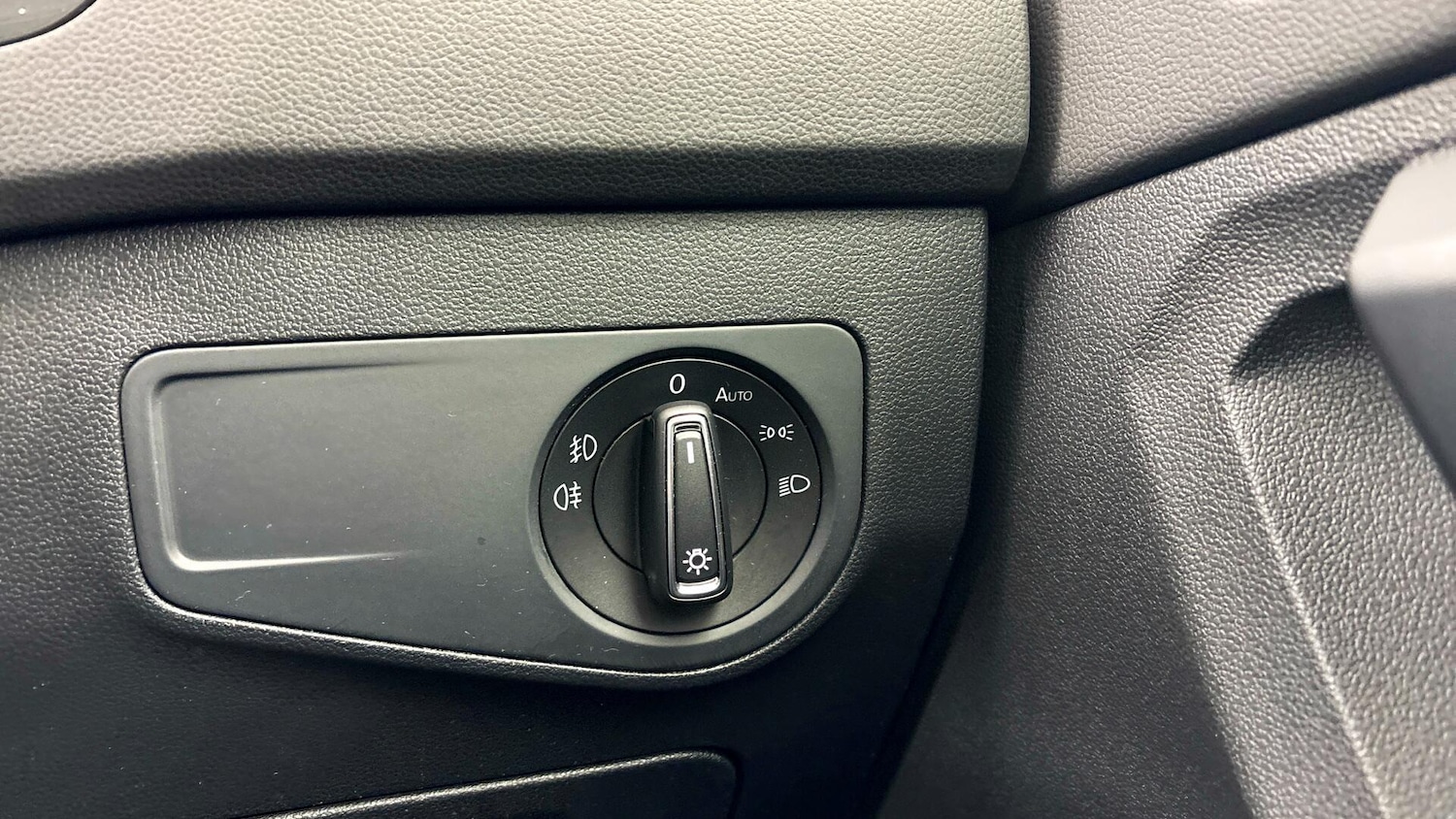 Used Volkswagen Tiguan 2019 for sale - 77776577: Photo 26