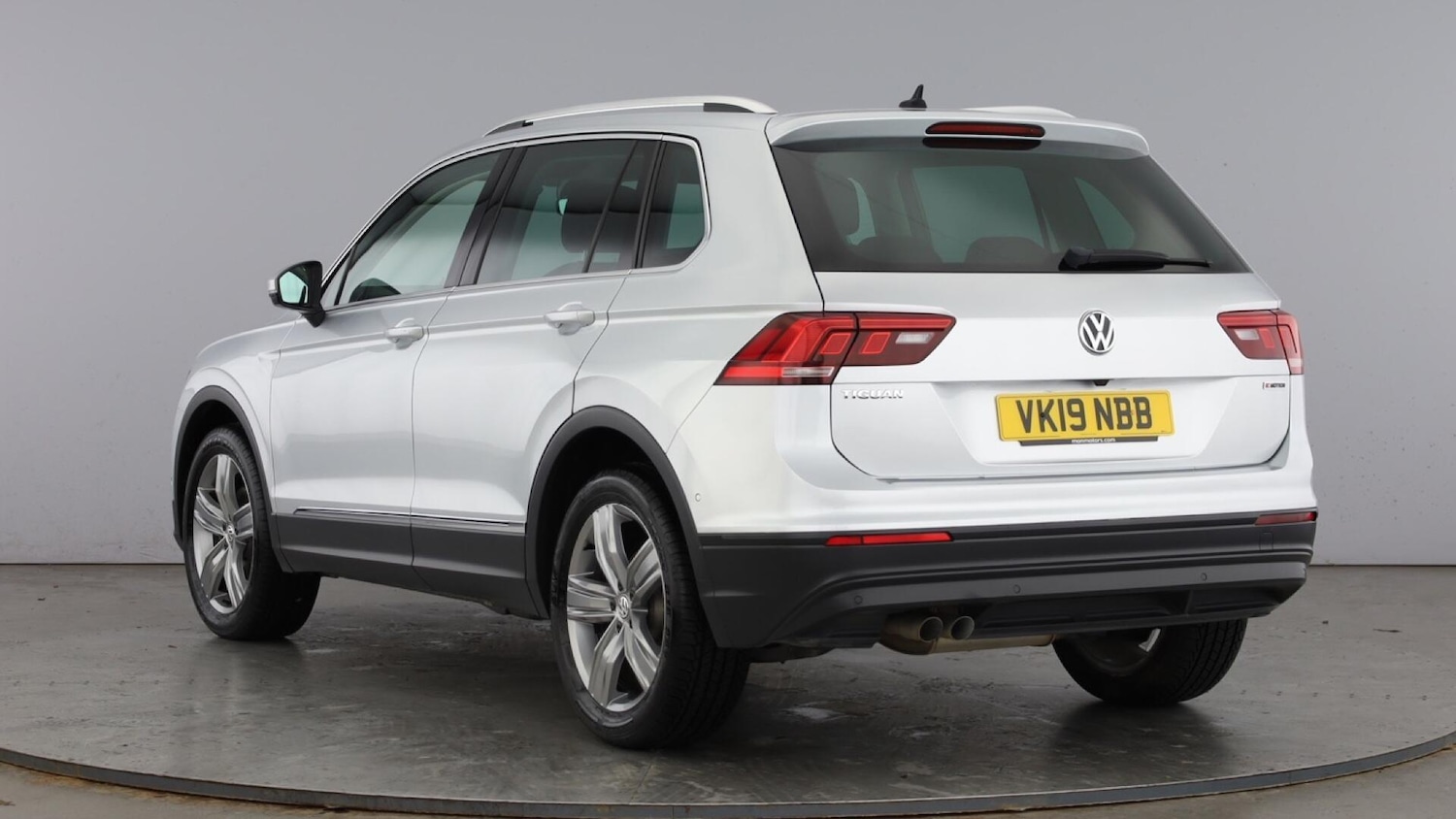 Used Volkswagen Tiguan 2019 for sale - 77776577: Photo 3