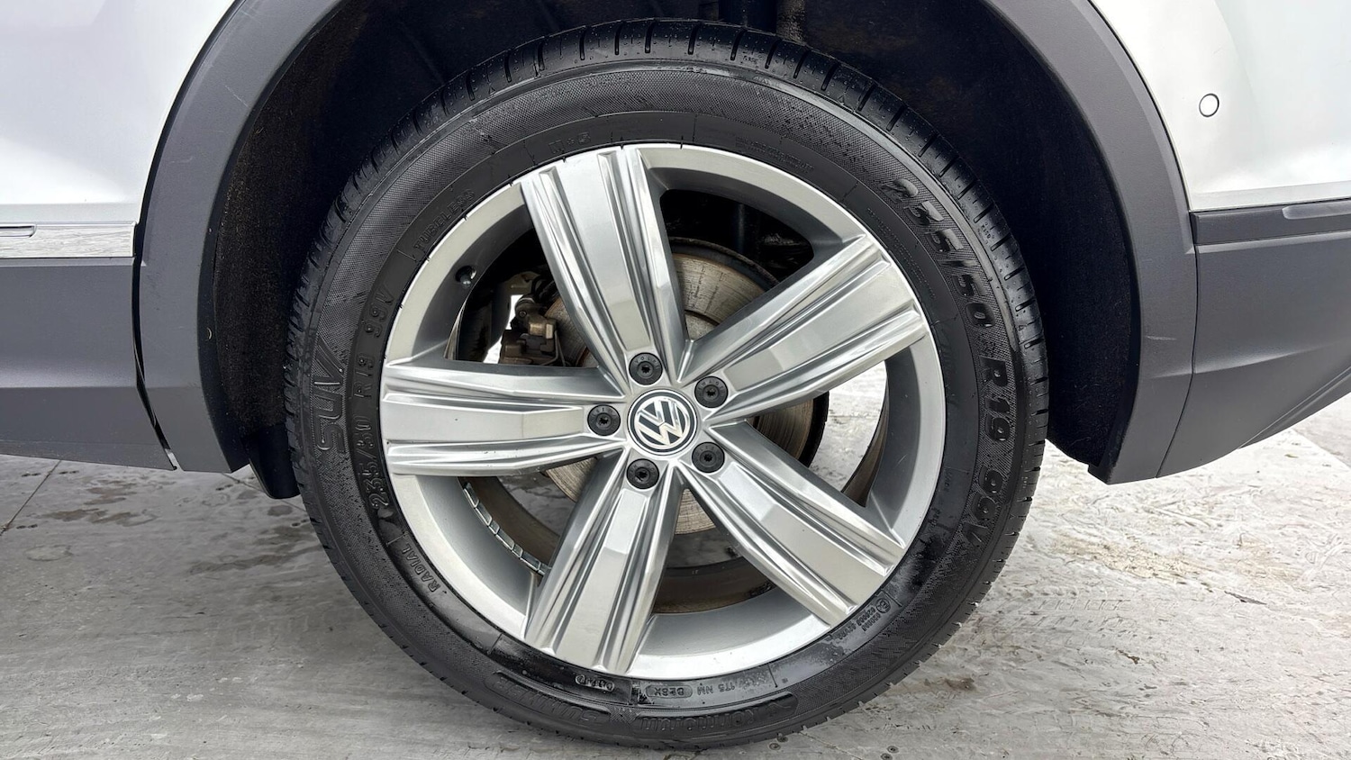 Used Volkswagen Tiguan 2019 for sale - 77776577: Photo 34