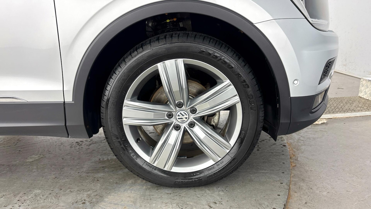 Used Volkswagen Tiguan 2019 for sale - 77776577: Photo 5