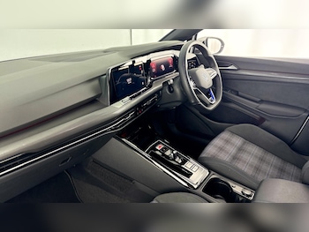 Used Volkswagen Golf 2024 for sale - 79018058: Photo