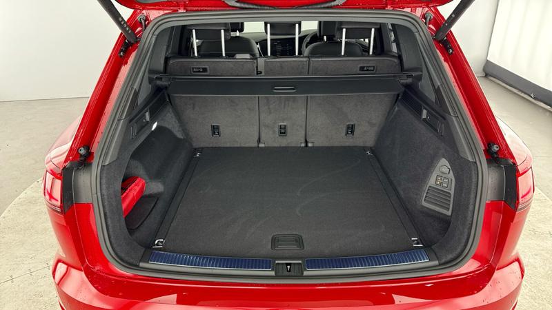 Used Volkswagen Touareg 2025 for sale - 75849156: Photo 37