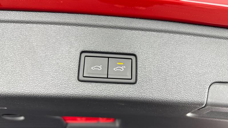 Used Volkswagen Touareg 2025 for sale - 75849156: Photo 38