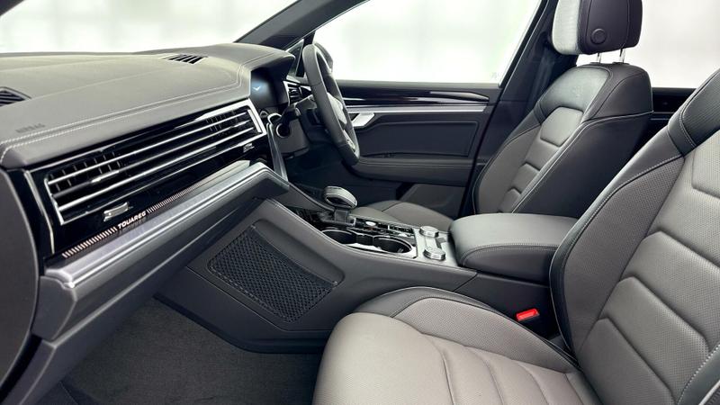 Used Volkswagen Touareg 2025 for sale - 75849156: Photo 46