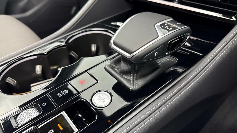 Used Volkswagen Touareg 2025 for sale - 75849156: Photo 7