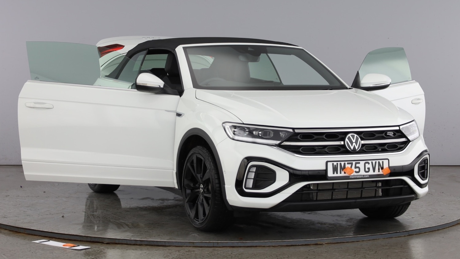 Used Volkswagen T-Roc 2025 for sale - 77639410: Photo 10