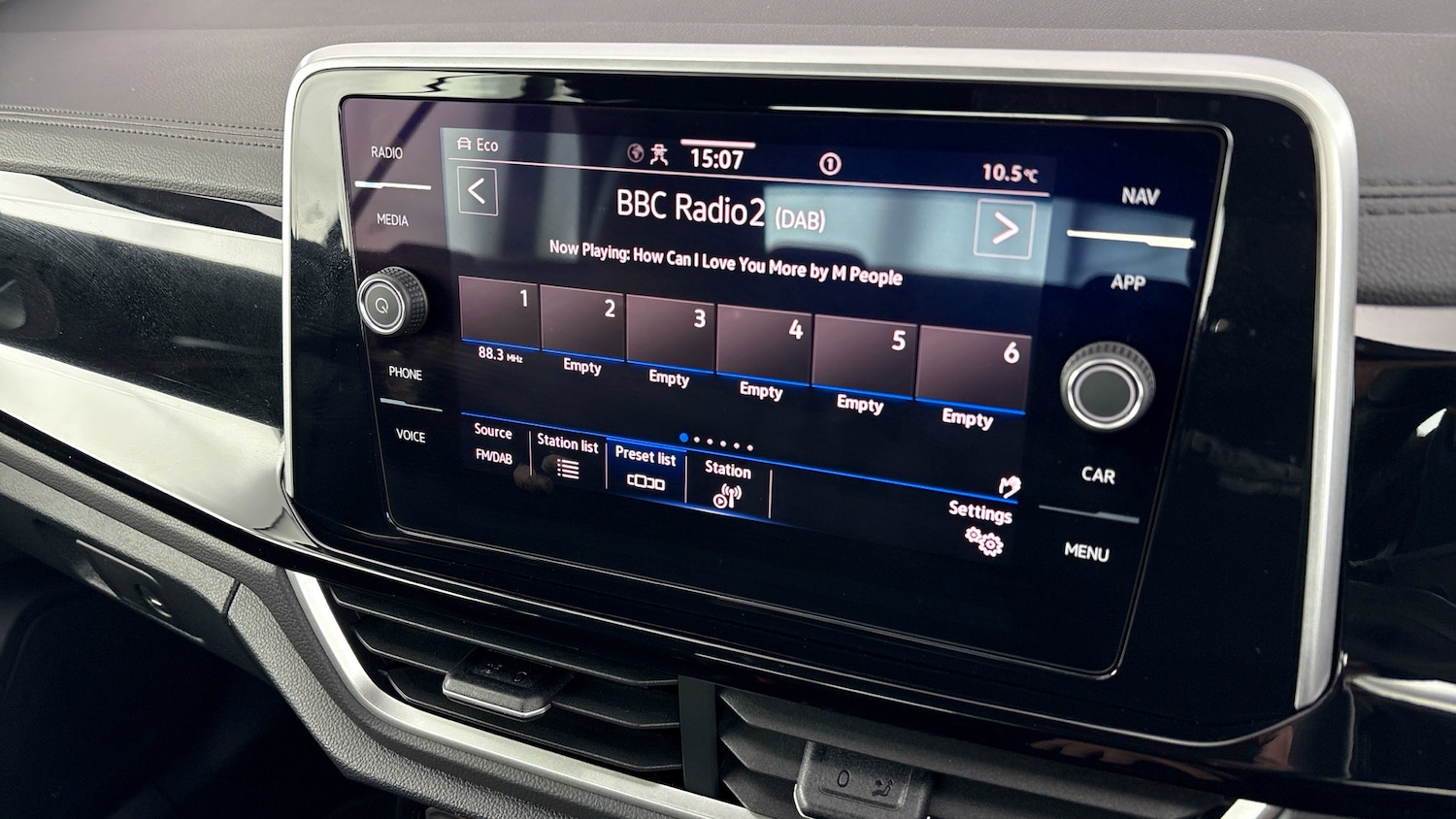 Used Volkswagen T-Roc 2025 for sale - 77639410: Photo 16