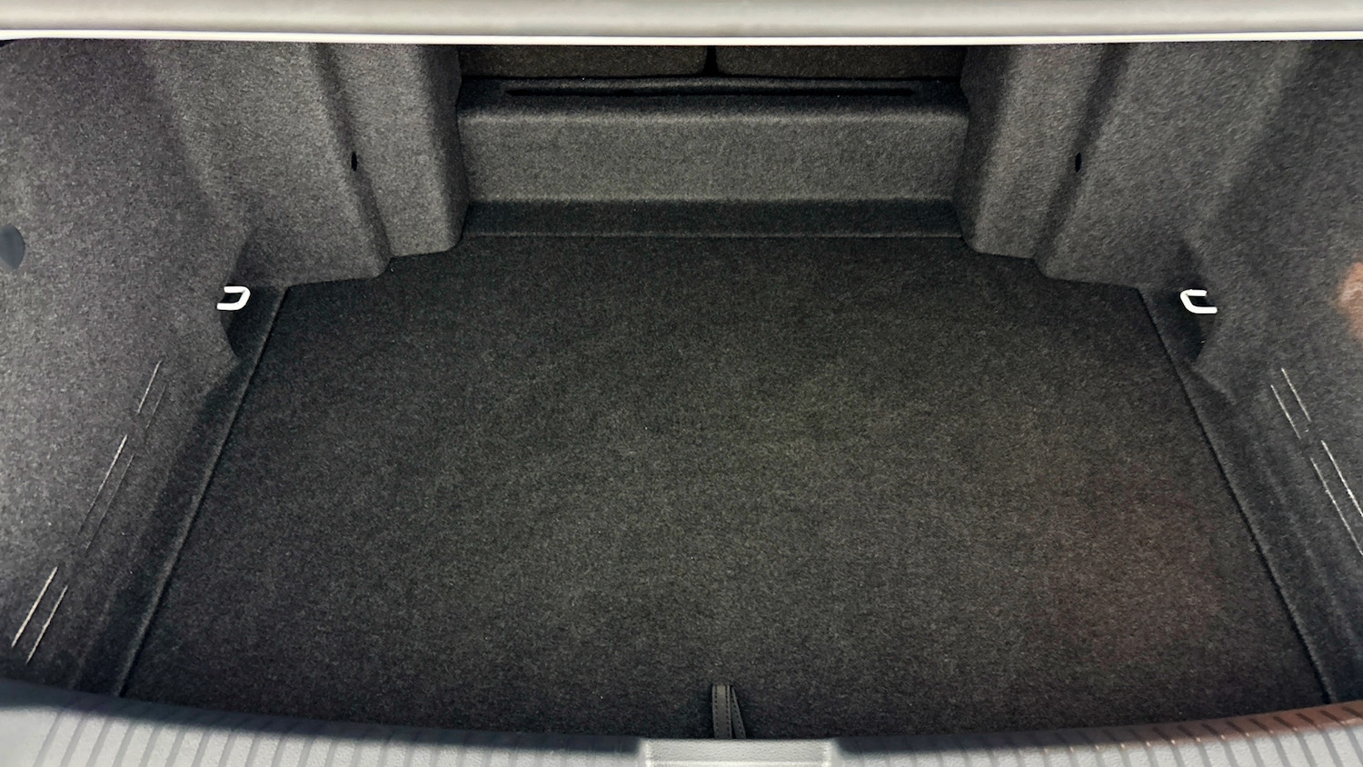 Used Volkswagen T-Roc 2025 for sale - 77639410: Photo 31