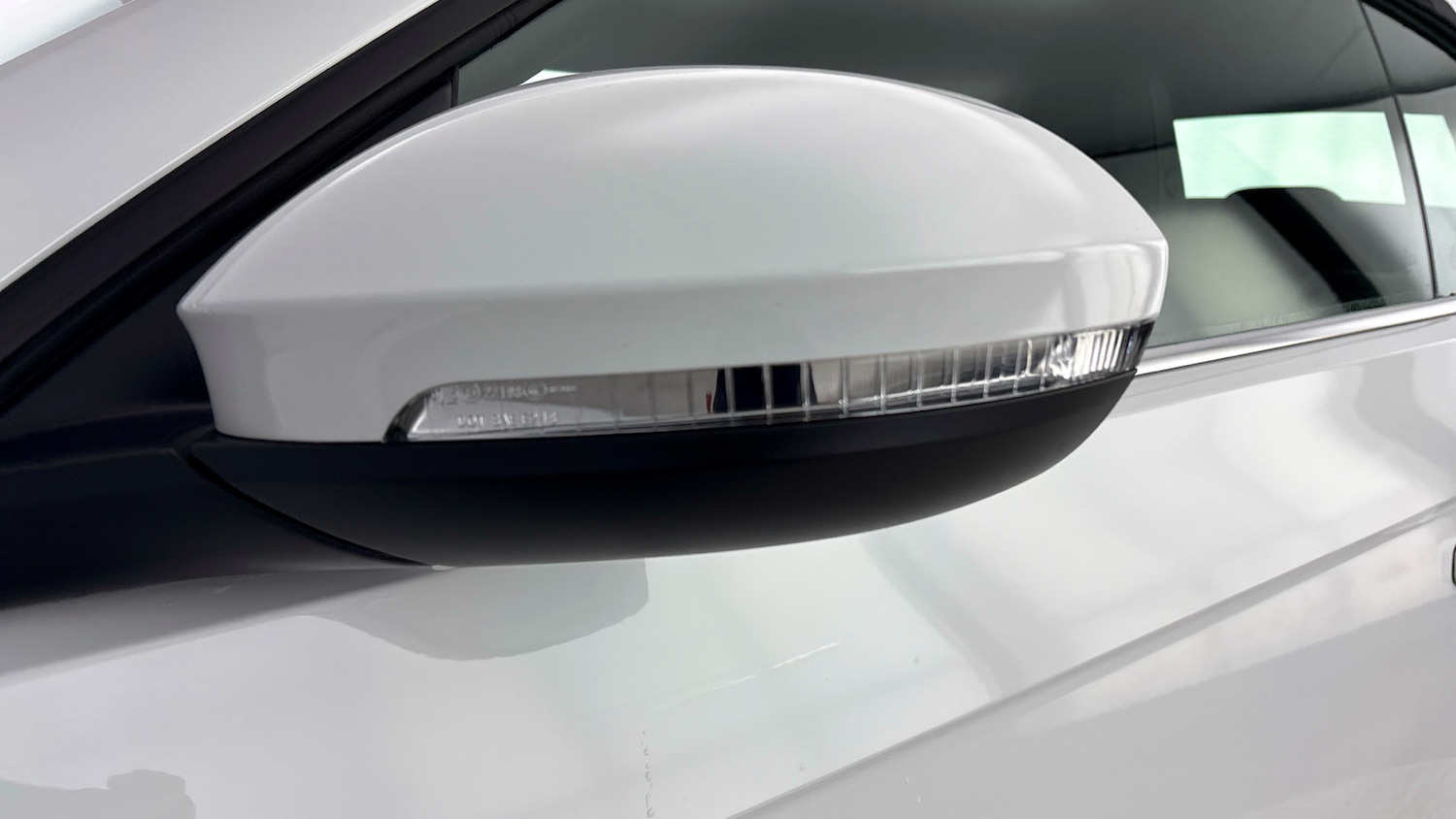 Used Volkswagen T-Roc 2025 for sale - 77639410: Photo 36