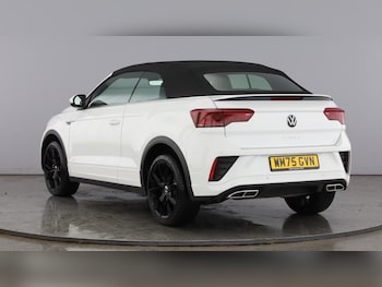 Used Volkswagen T-Roc 2025 for sale - 77639410: Photo