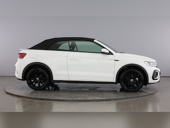 Used Volkswagen T-Roc 2025 for sale - 77639410: Photo