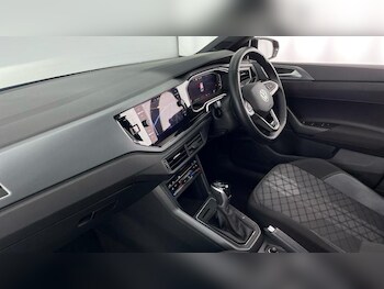 Used Volkswagen Polo 2024 for sale - 75517547: Photo