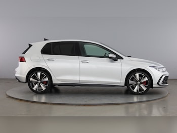 Used Volkswagen Golf 2024 for sale - 79542939: Photo
