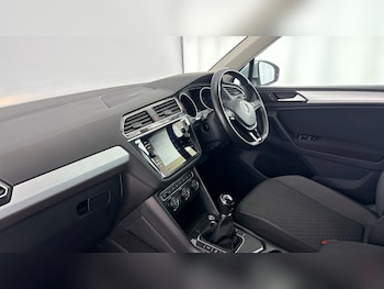 Used Volkswagen Tiguan 2019 for sale - 78545965: Photo