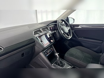 Used Volkswagen Tiguan 2021 for sale - 78724667: Photo