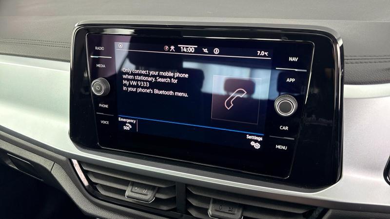 Used Volkswagen T-Roc 2023 for sale - 77326860: Photo 14