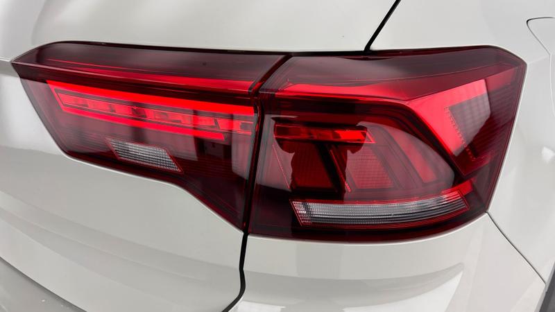 Used Volkswagen T-Roc 2023 for sale - 77326860: Photo 22