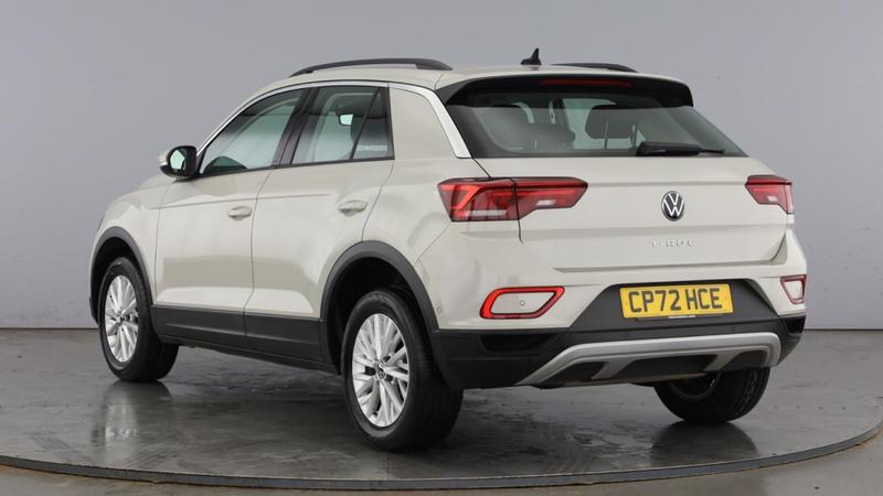 Used Volkswagen T-Roc 2023 for sale - 77326860: Photo 3