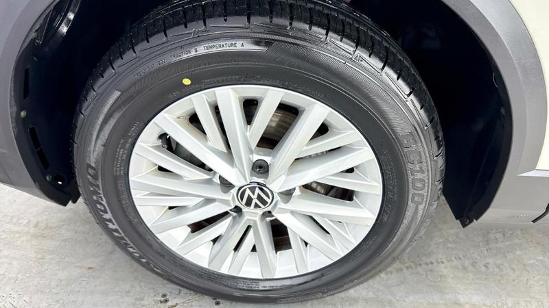 Used Volkswagen T-Roc 2023 for sale - 77326860: Photo 33