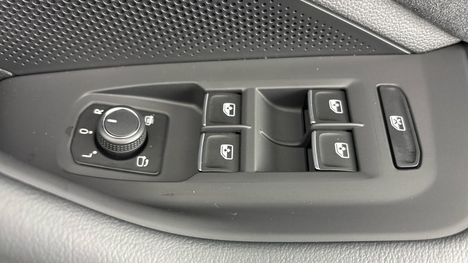 Used Volkswagen Passat for sale - 78150068: Photo 19