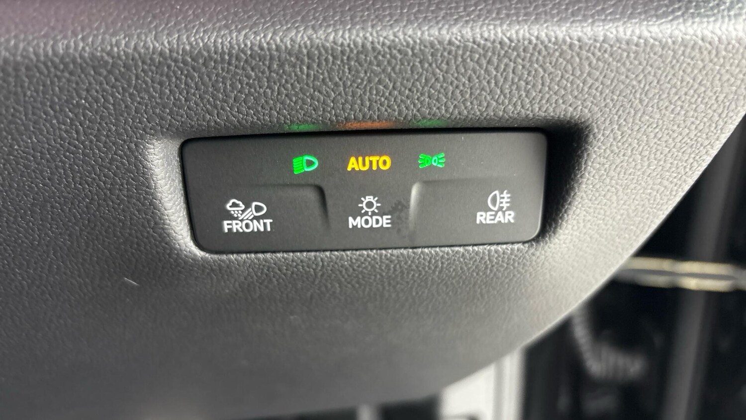 Used Volkswagen Passat for sale - 78150068: Photo 27