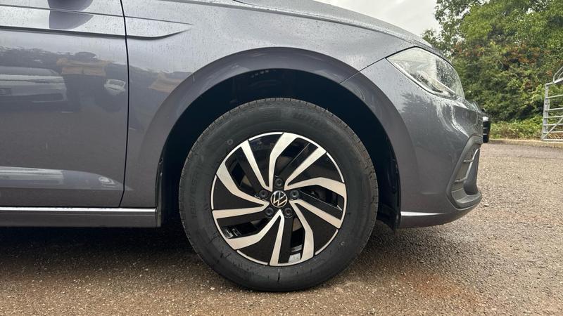 Used Volkswagen Polo 2022 for sale - 76576724: Photo 5