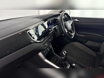 Used Volkswagen Polo 2023 for sale - 77602530: Photo