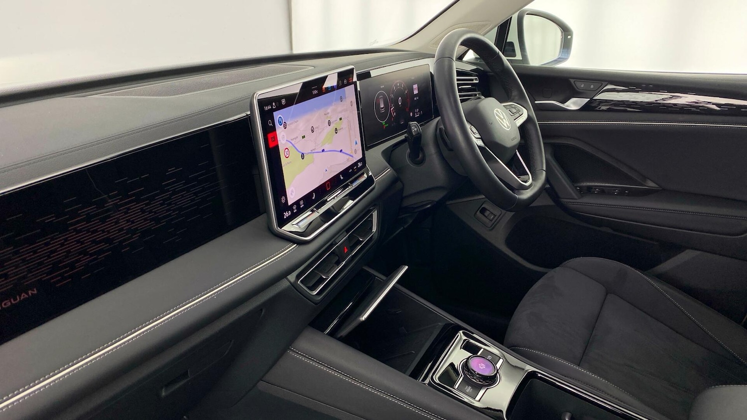 Used Volkswagen Tiguan 2024 for sale - 77504845: Photo 2