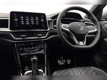 Used Volkswagen T-Roc 2025 for sale - 79258540: Photo