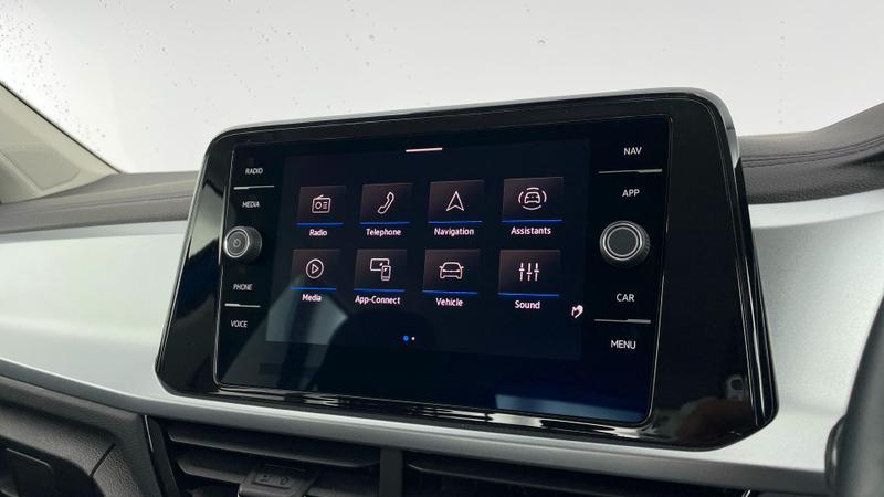Used Volkswagen T-Roc 2024 for sale - 75717866: Photo 18