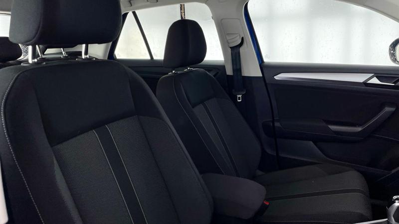 Used Volkswagen T-Roc 2024 for sale - 75717866: Photo 19