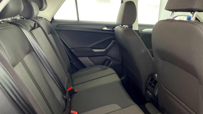 Used Volkswagen T-Roc 2024 for sale - 75717866: Photo 29
