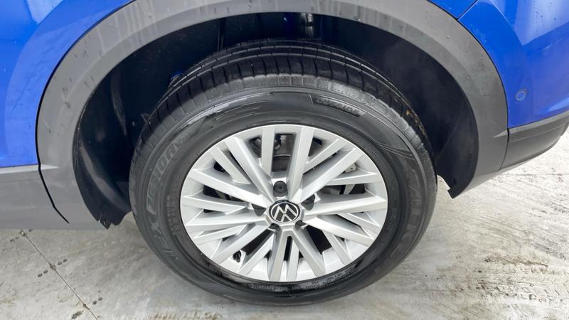 Used Volkswagen T-Roc 2024 for sale - 75717866: Photo 32