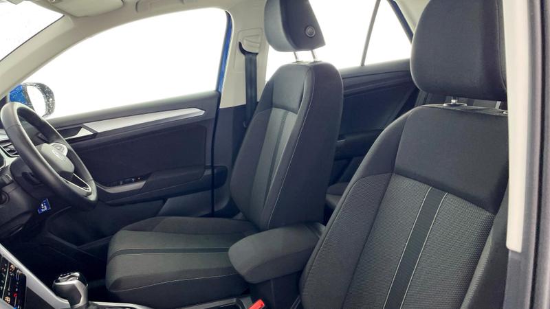 Used Volkswagen T-Roc 2024 for sale - 75717866: Photo 35