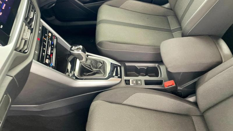Used Volkswagen T-Roc 2024 for sale - 75717866: Photo 36
