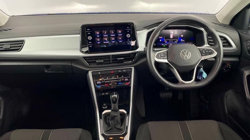 Used Volkswagen T-Roc 2024 for sale - 75717866: Photo 8