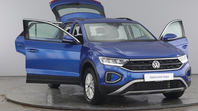 Used Volkswagen T-Roc 2024 for sale - 75717866: Photo 9